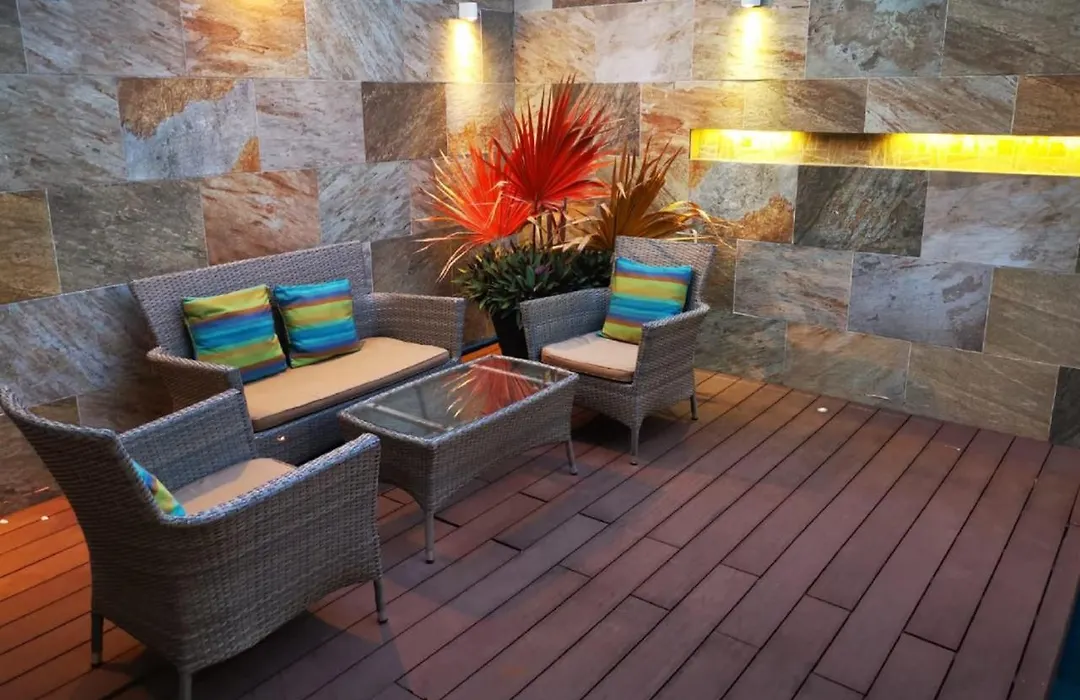 Cozy Home With Private Pool-1