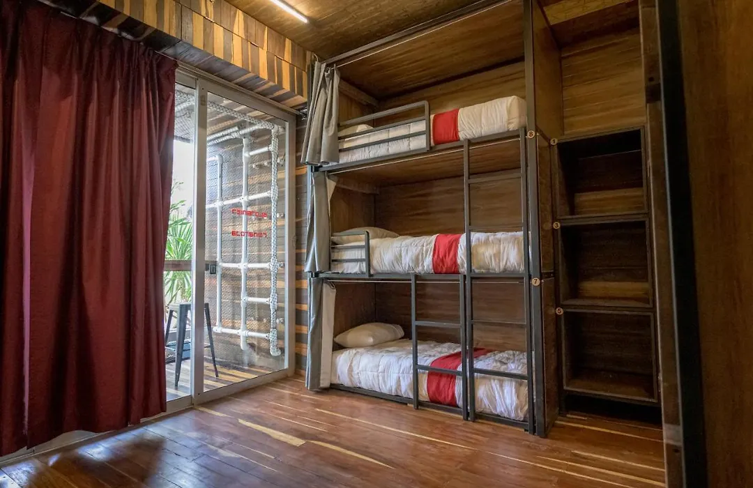 Reina Roja Hostal-1