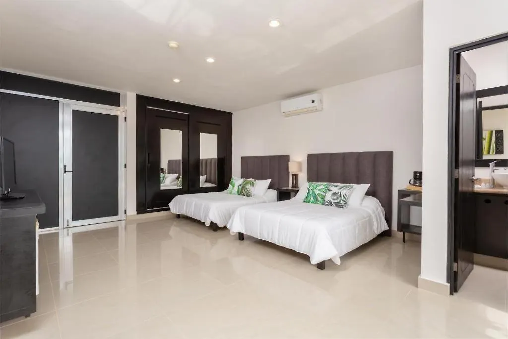 Alexander Suites-1