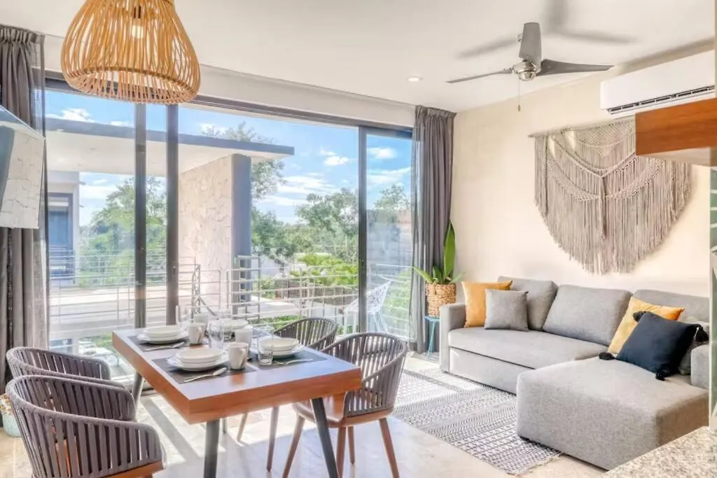 301 Amena Spacious Penthouse Private Pools And View-1