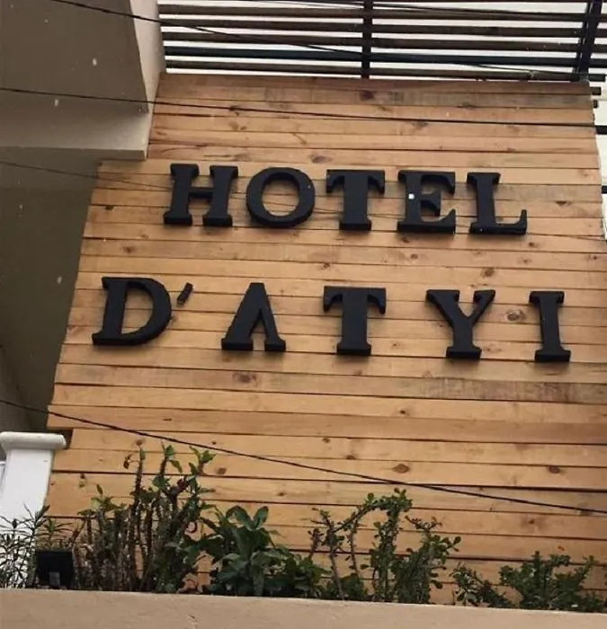Hotel D'Atyi 10 Avenue-1