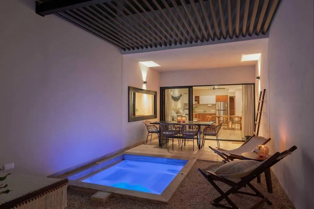 Premium Apartment W/Private Pool & Garden - 4 Pax-1