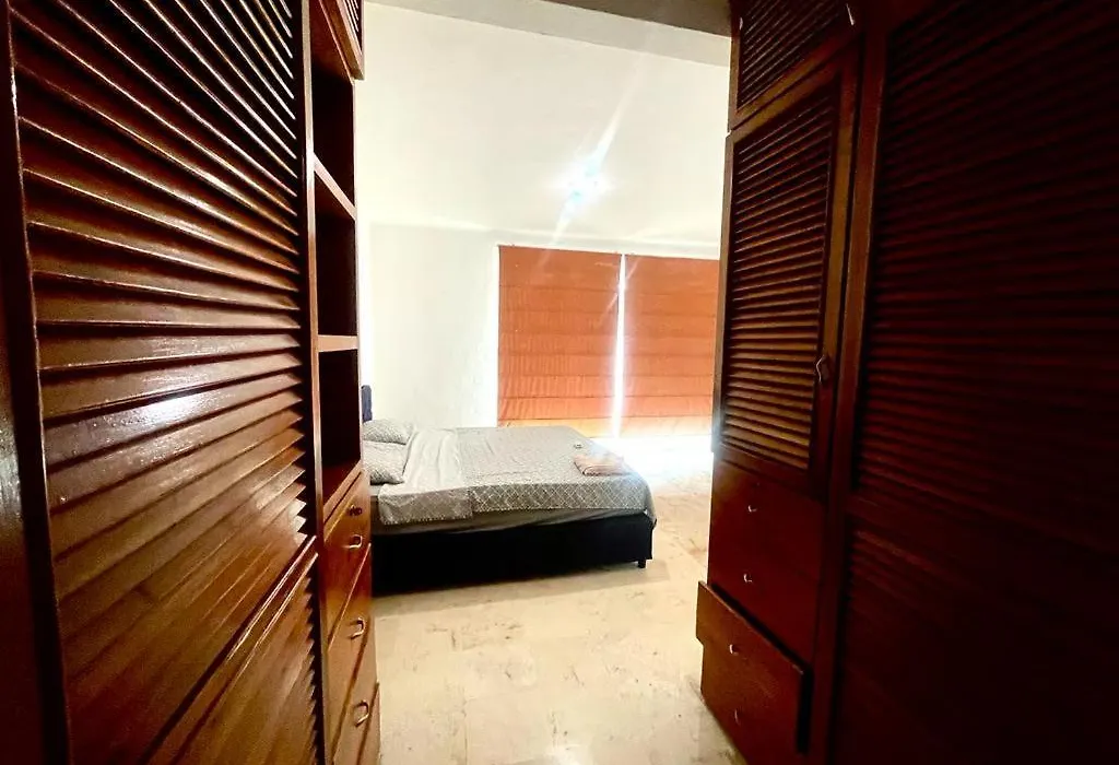 Cancun City Life Style-1