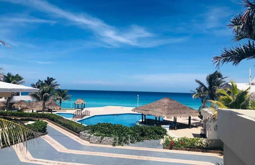 Condo Brisas-1
