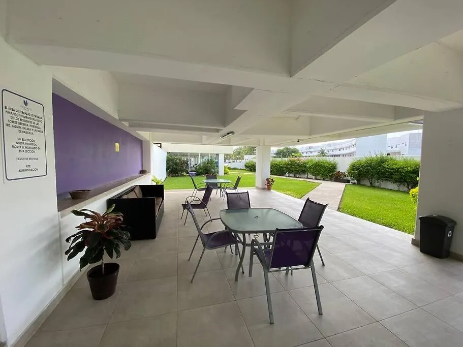Casa De La Luz Cancun. Amazing Apartment With Stunning Pool In Front Of Mall-1