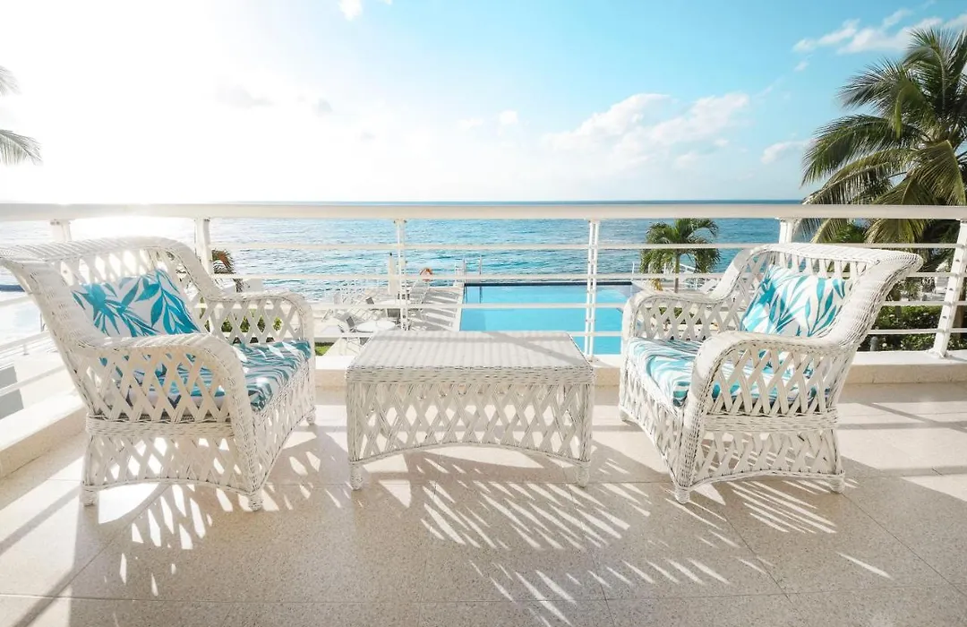 Spacious Condo With Stellar Ocean Views 3Br Nah Ha 201-1