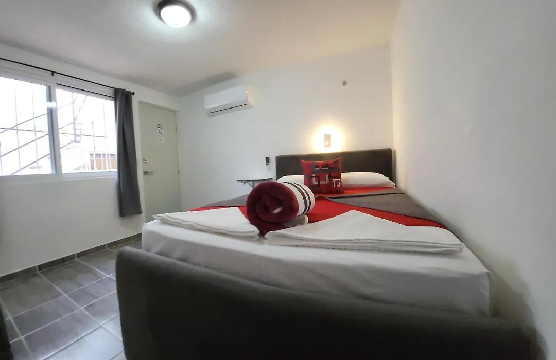 Book & Sleep Cancun-1