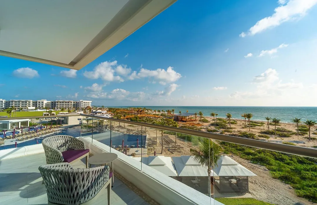 Planet Hollywood Cancun By Royalton, An Autograph Collection All-Inclusive Resort (Adults Only)-1