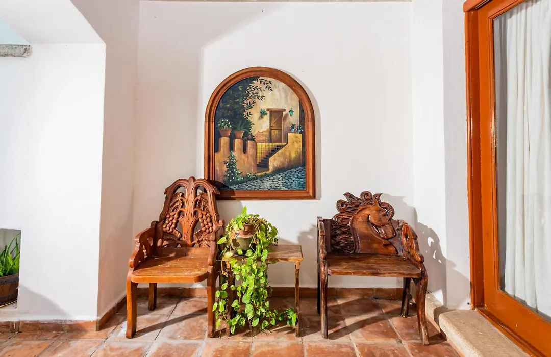 Villa Tropically In Hotel Zone-1