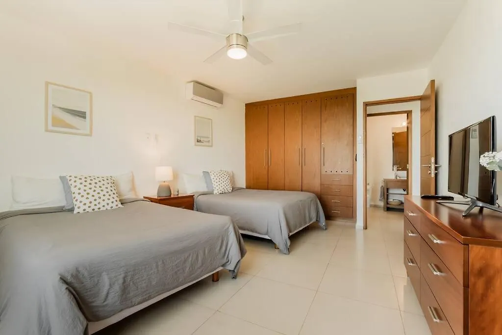 Blue Dream Beachfront 2 Bdr By Casa Paraiso-1