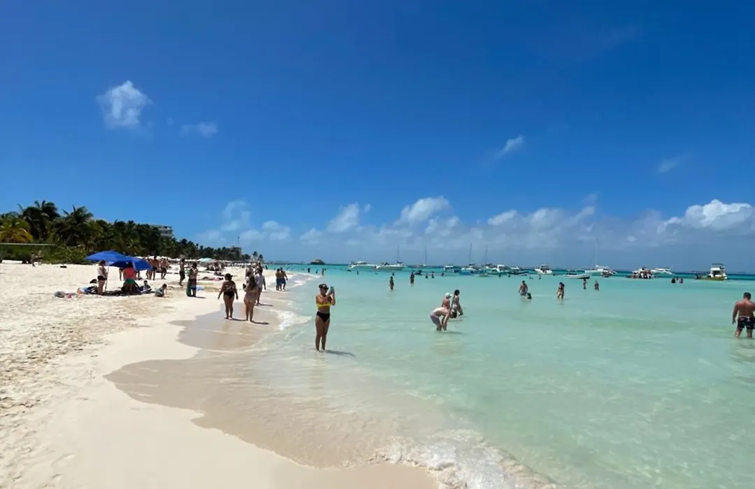 Isla Bonita - Isla Mujeres centro-1