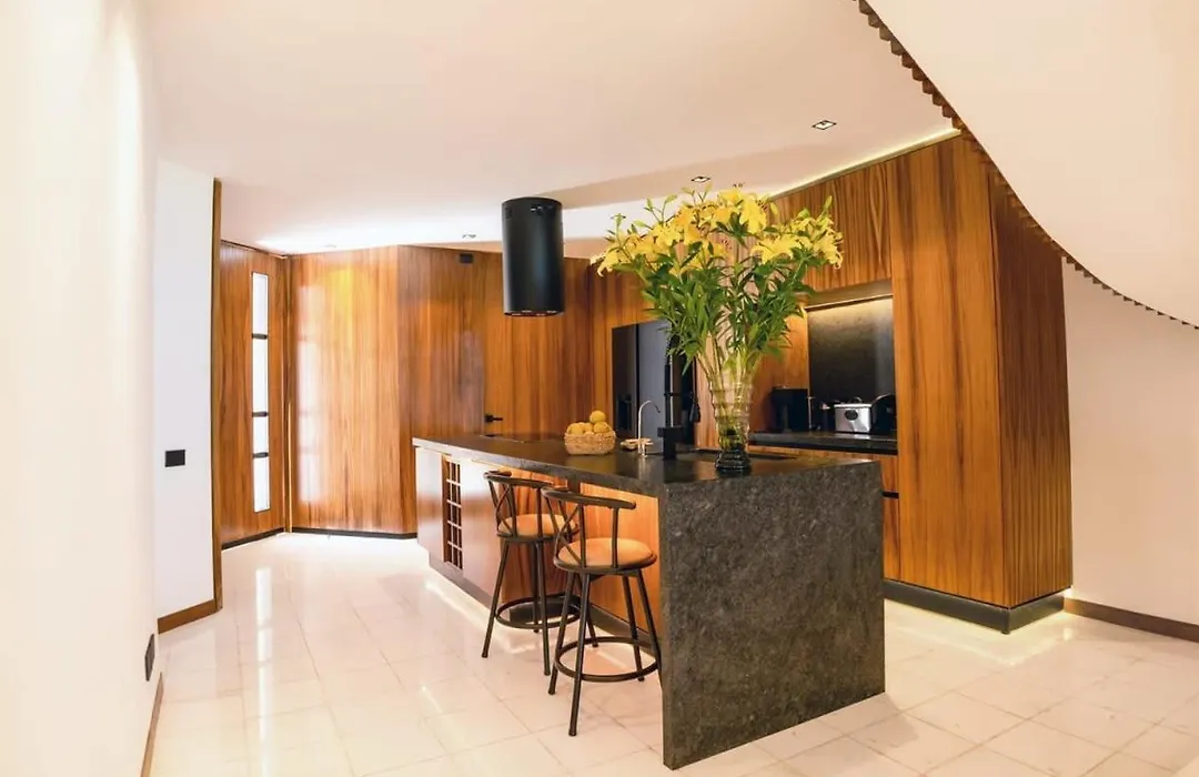 Luxe & Spacious Oceanview Villa I Private Terrace-1