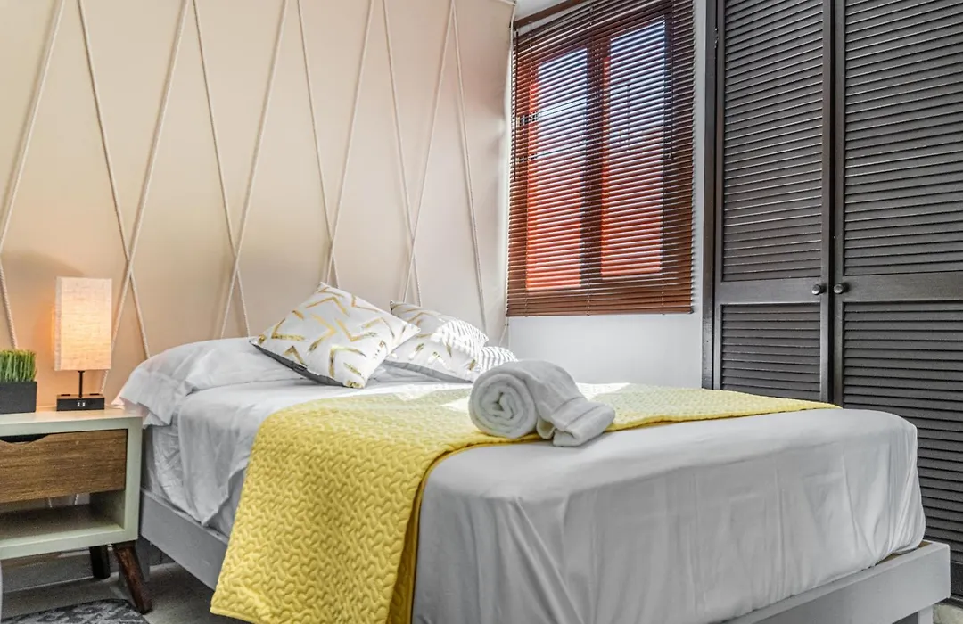 Pako Stays - Luxurious & Spacious 2 Bedroom Apartments Close To The Beach, Free Wi-Fi, Ideal Location In Downtown Cancun Centro-1