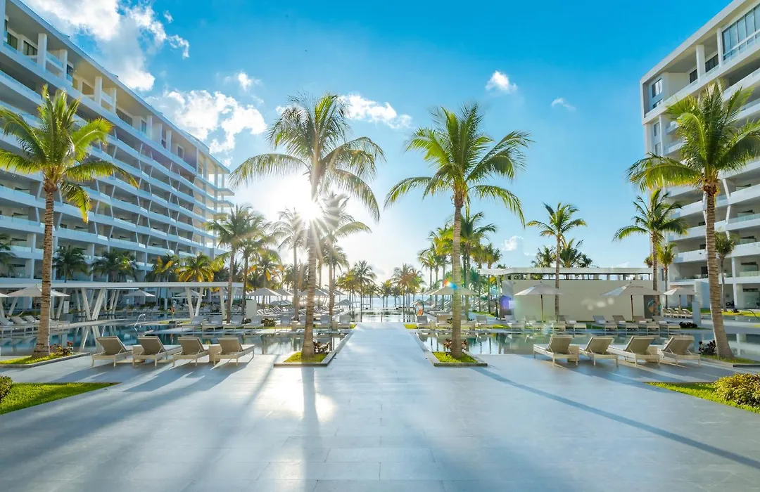 Garza Blanca Resort & Spa Cancun-1