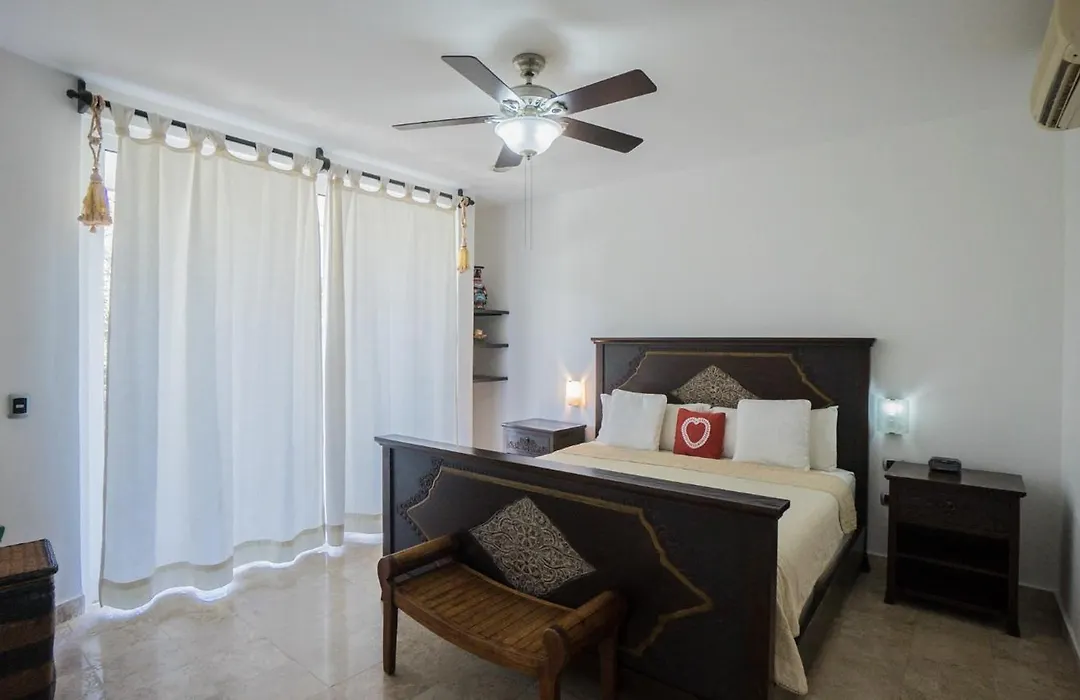 Playa Village Condo By Bvr-1