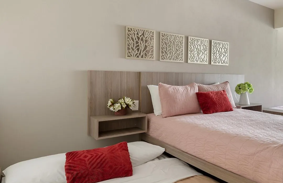 Luxury 2 Bedroom Apartment-1