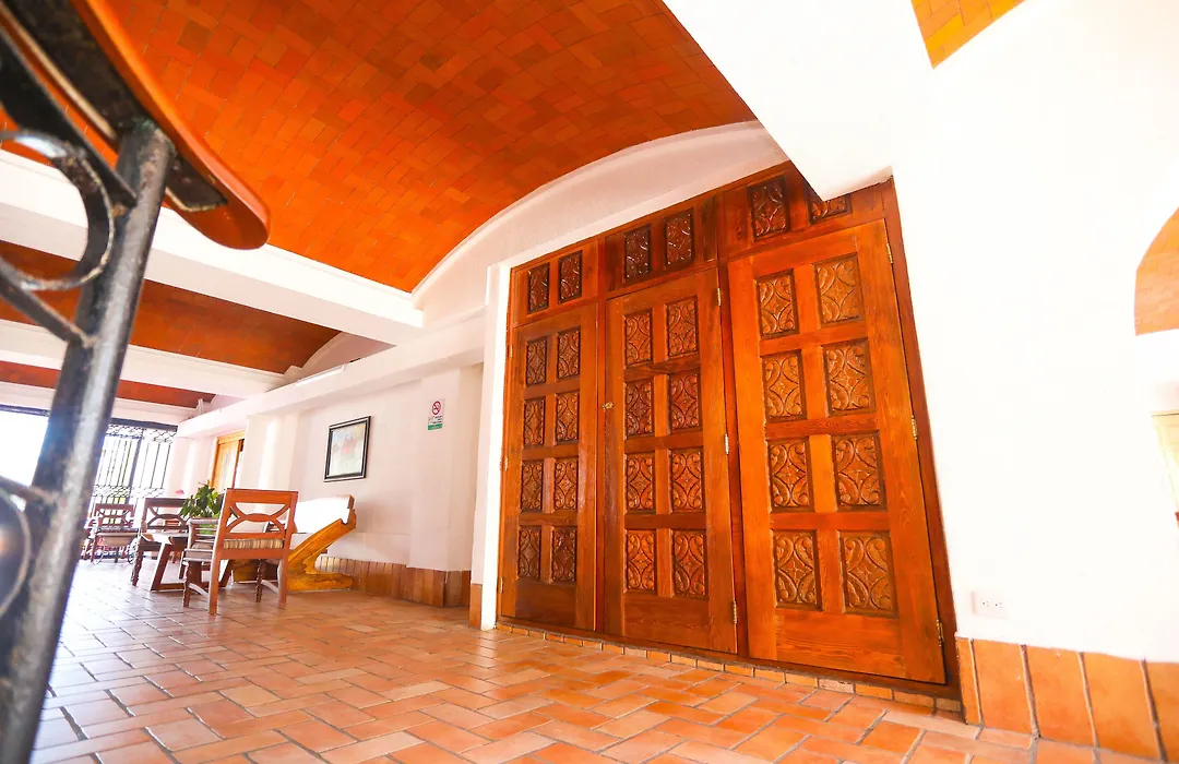 Hotel Maria De Lourdes-1