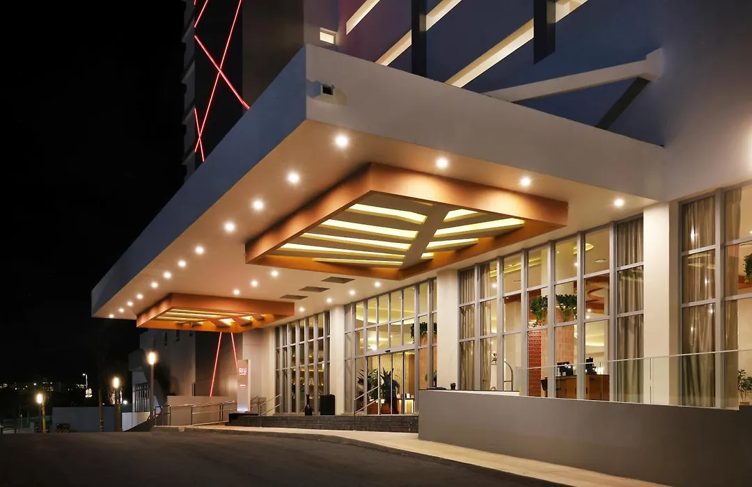 Riu Ventura-1