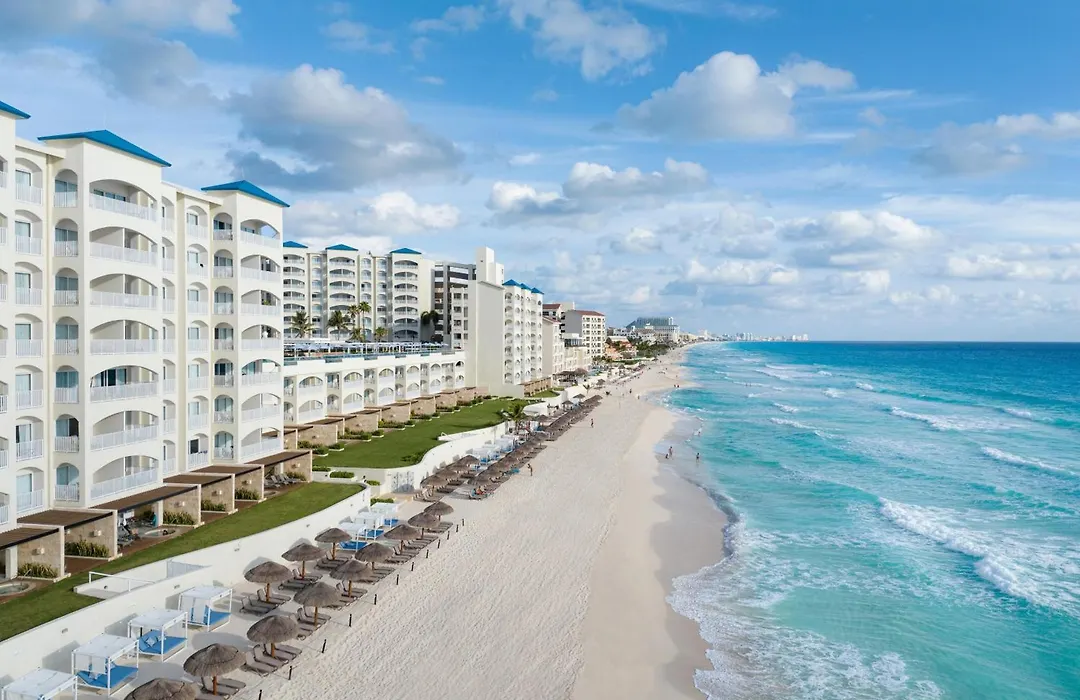Hilton Cancun Mar Caribe All-Inclusive Resort-1