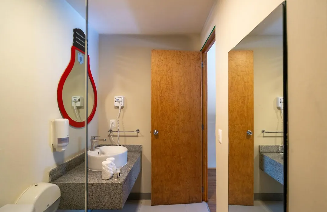 Mayan Monkey Cancun - Social Hostel (Adults Only)-1