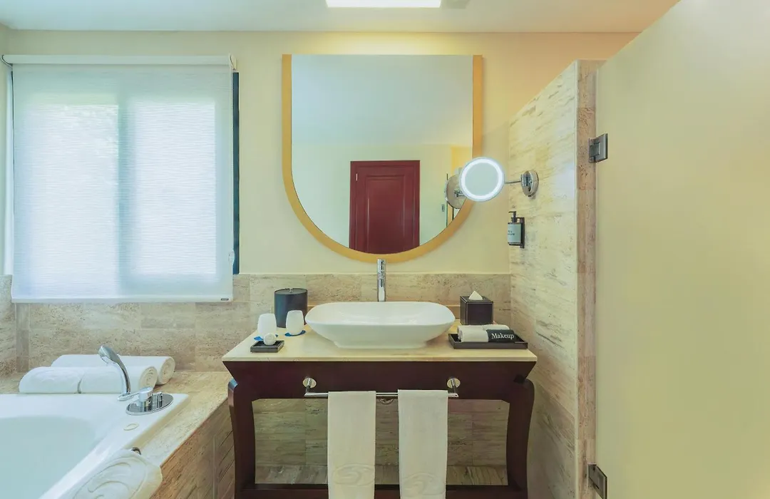 Grand Palladium Select White Sand Resort & Spa-1