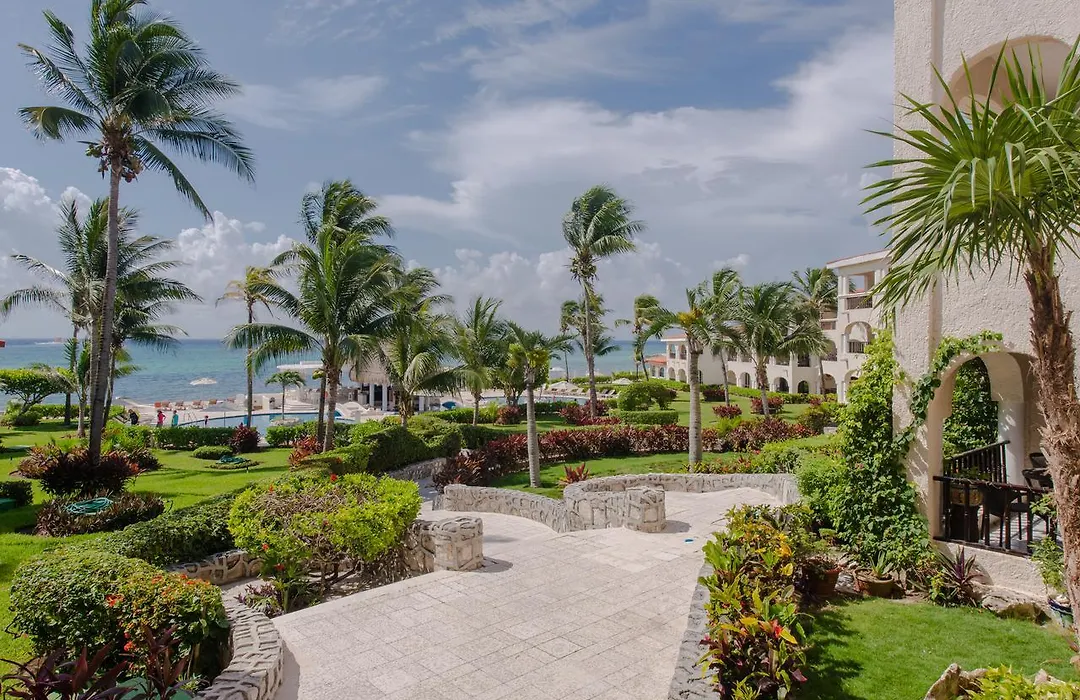 Xaman Ha Condos By Chezplaya-1