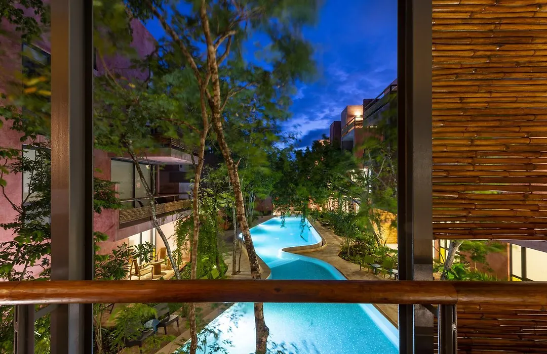 Chic Jungle 2 Bedroom Condo By Happy Address-1