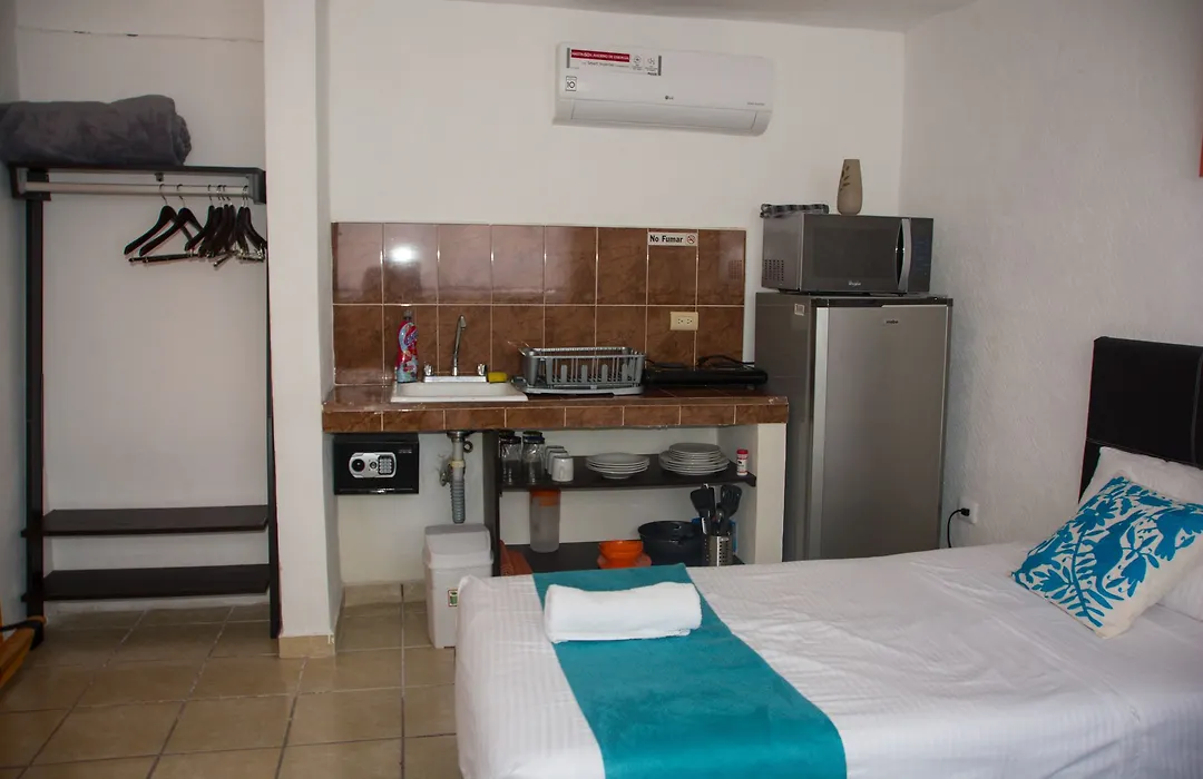 Mandarina Apartment By Andiani-1