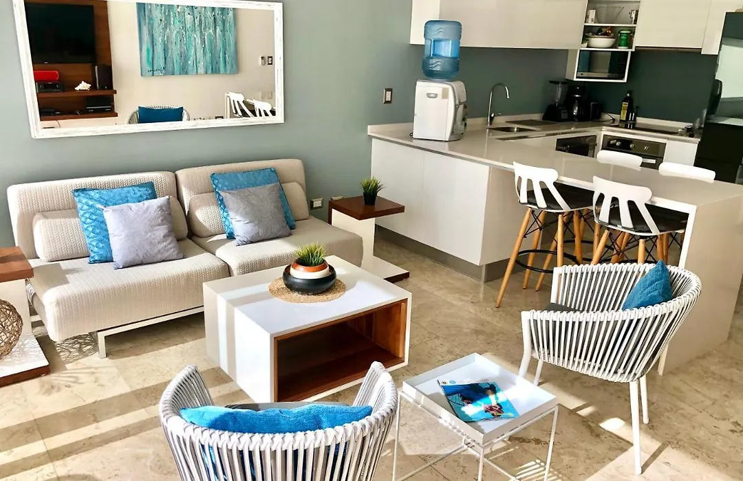 Ideal Location Steps From The Beach-1