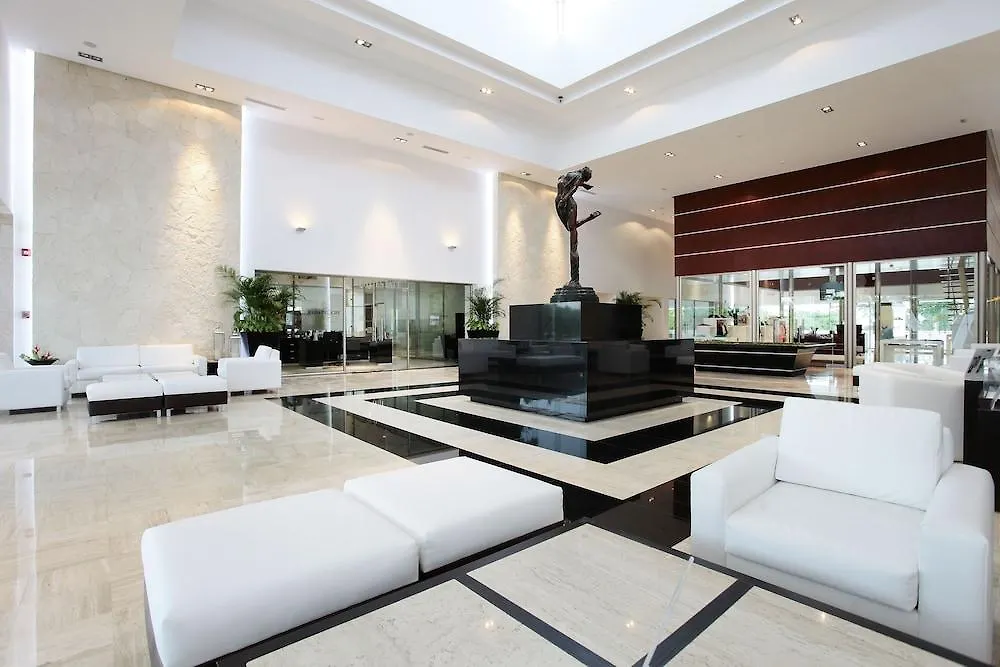 Bahia Principe Vacation Rentals - Four-Bedroom House-1