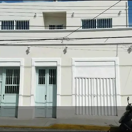 Carlota Guest House-3
