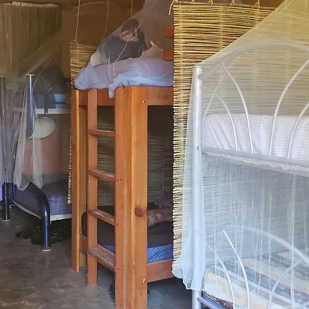 Hostal Y Camping Las G-2