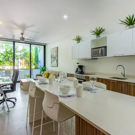 Entire Apartment, Excellent Location The City 1004-3