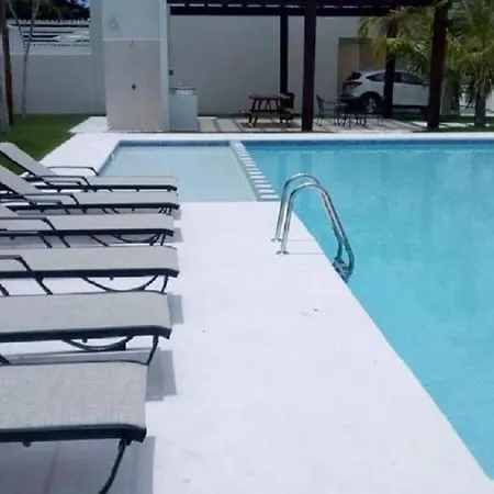 Cozy Family Vacation Home Near The Beach!-2