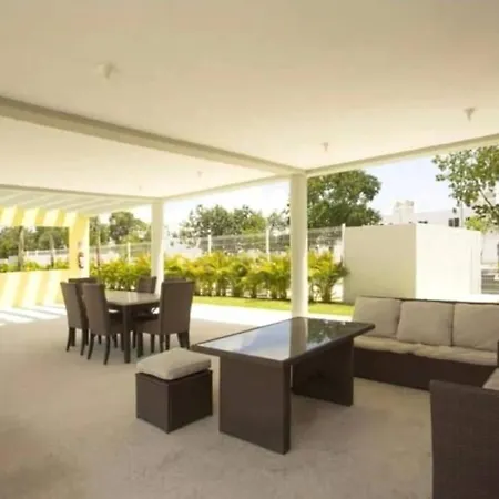 Many'S Beach House-3