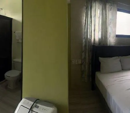 #2 Awesome Cute Downtown Apartment - Daily/Monthly-3