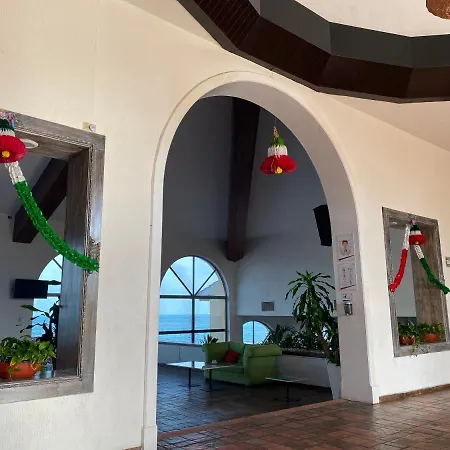 Tropical Apartment-2