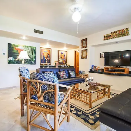 Peaceful & Rustic Apartment Beachfront, Swimming Pool & Terrace Awesome Amenities-2