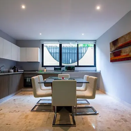 Luxury 2 Bd Condo In Aldea Zama.-2