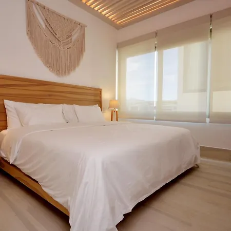 Two Bedroom Apartment Balcony Suite-3