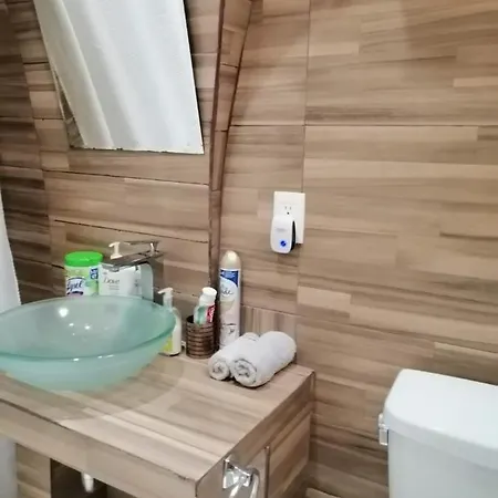 Casa Ecologica En Puerto Morelos, Qr-2