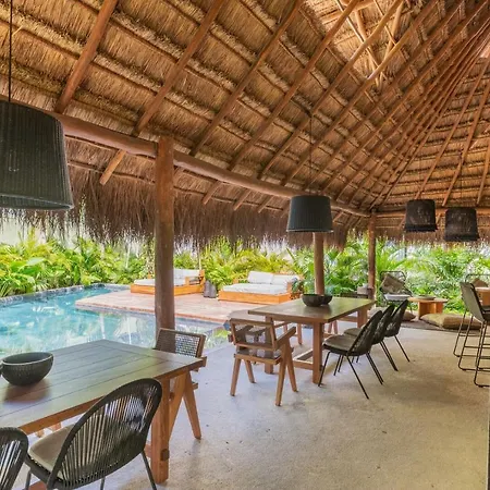 Elegant And Tropical Apartment In Private Gated Community In Aldea Zama-2