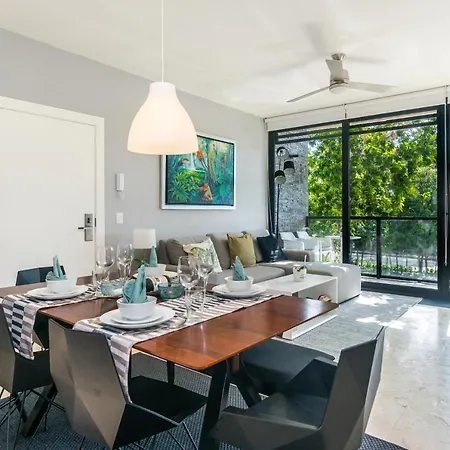 Luxury Condo With Gym & Beach Club & Pga Golf-2