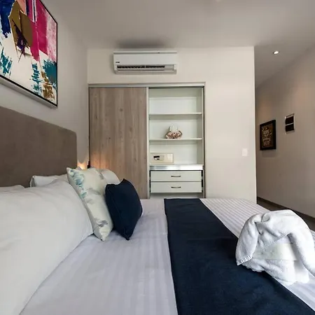 Paty Luxury Resident, Walking To The Beach & 5Thav-3