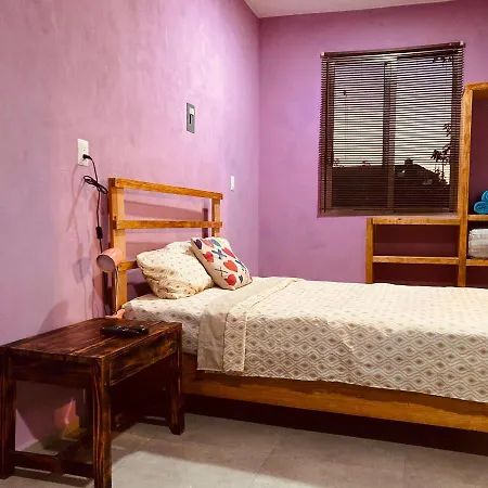 Almendrita Habitacion I-3