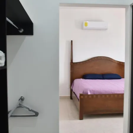 Casa Llena De Vida Con Alberca-3