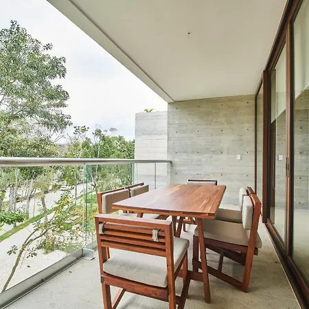 Fascinating & Exclusive Penthouse With A Premium Location With Gym, Private Terrace, Jacuzzi & Swimming Pool-3