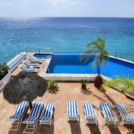 Beautiful And Private 3 Bedroom Oceanfront Condo Pds3S-3