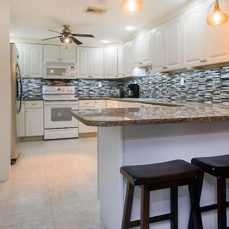 Ultra Luxury 4 Bdrm Oceanfront Cozumel Home Cantil 3Cn-2