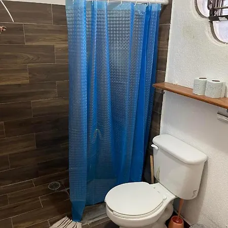 Casaa Nova 6 Private Room And Bathroom-3